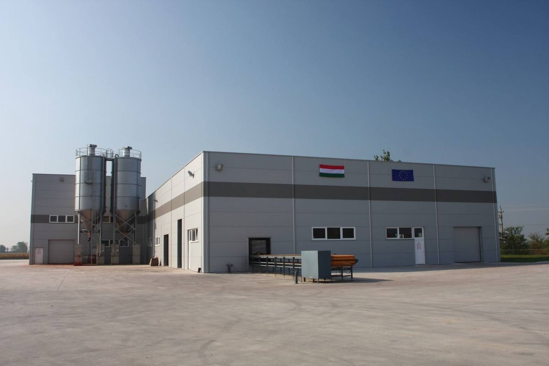 Nova Terran tovarna v Kunszentmiklos-u je začela z delom