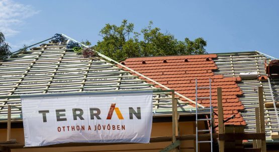 Gyermekintézmények megújulását segíti a 100 éves Terrán